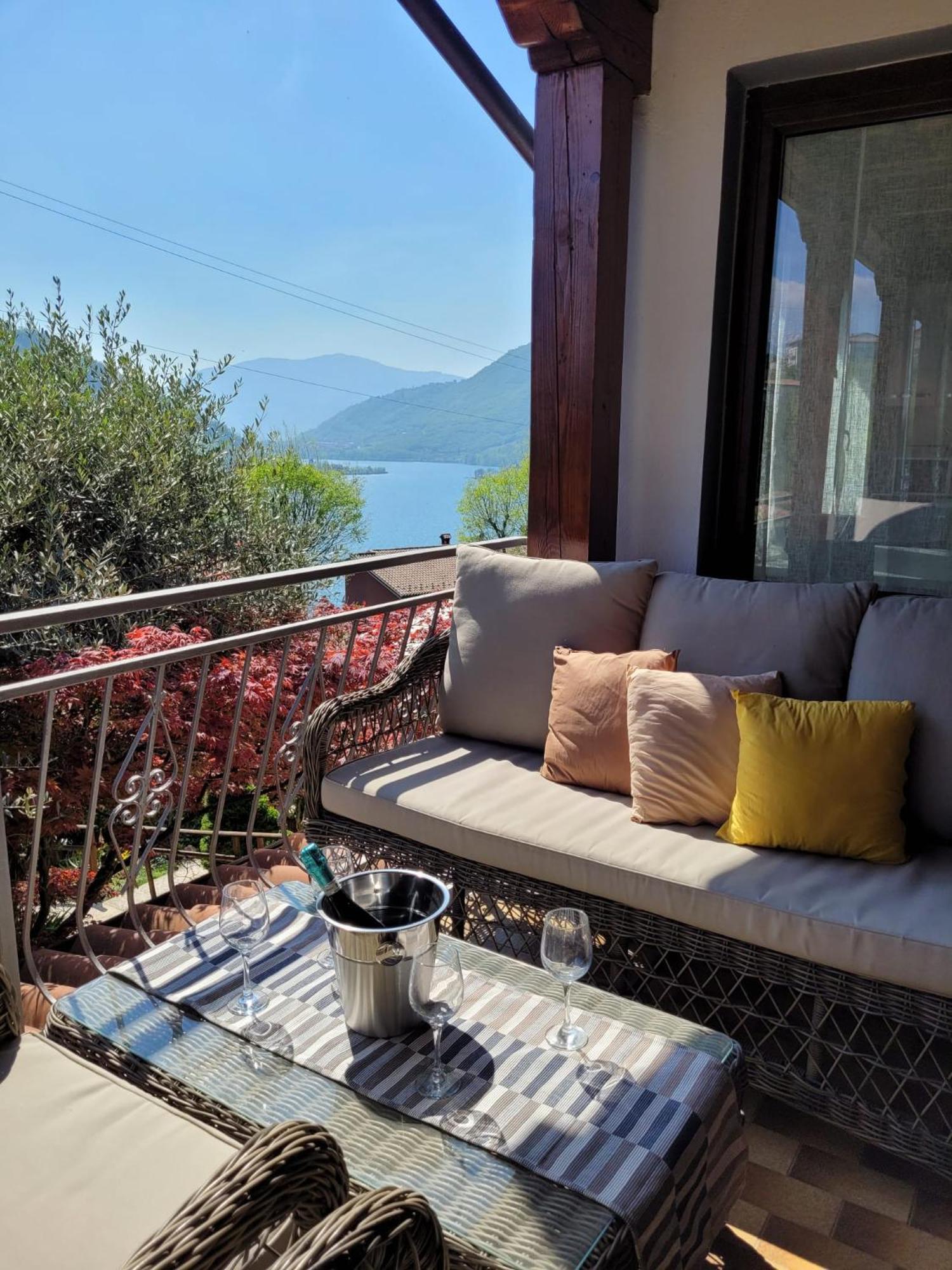 Villa Dall'Angelo Suite Mountain Lake Endine Hospitality إندين جياناو المظهر الخارجي الصورة